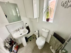 Photo 12- click for photo gallery